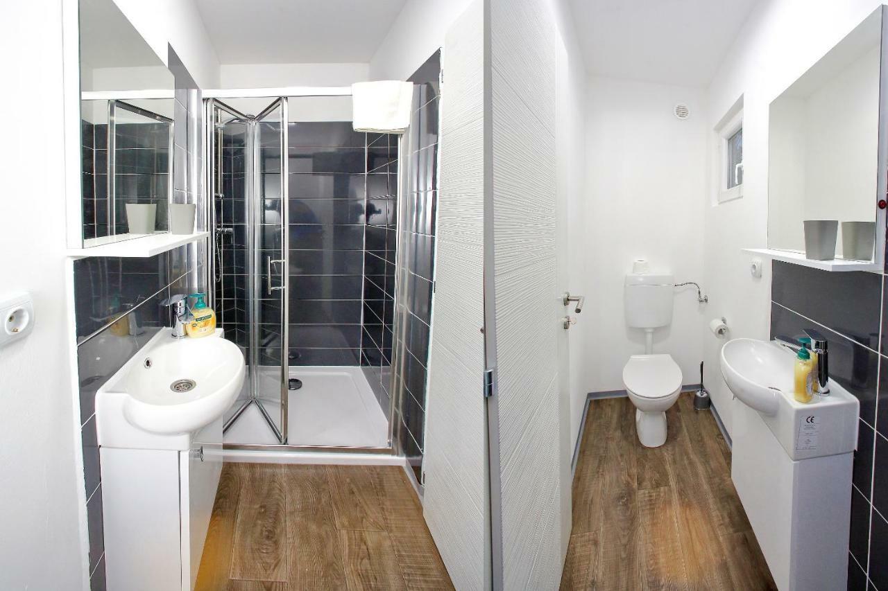 Mobile Homes Olive And Sea Bibinje Ngoại thất bức ảnh